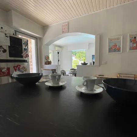 Spacieuse Avec Piscine Privee Casa de Férias *