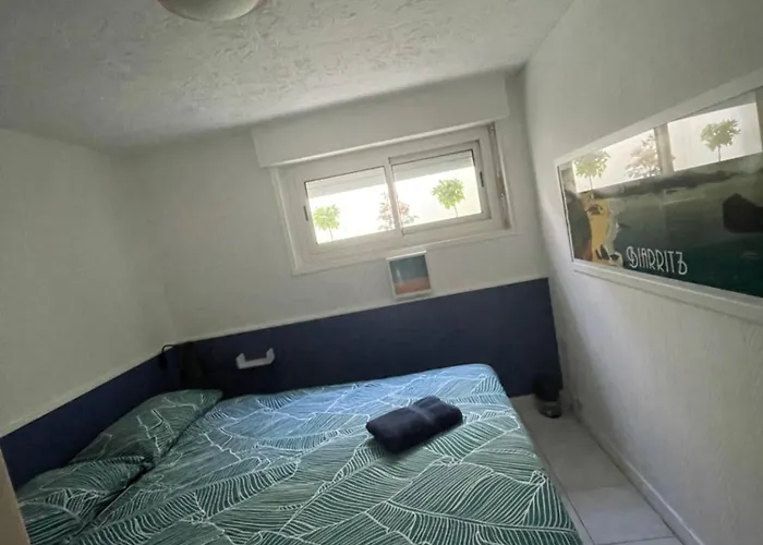 Spacieuse Avec Piscine Privee Semesterbostad