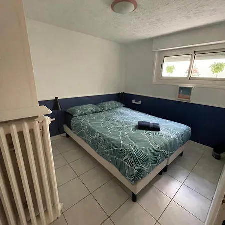 Spacieuse Avec Piscine Privee Semesterbostad